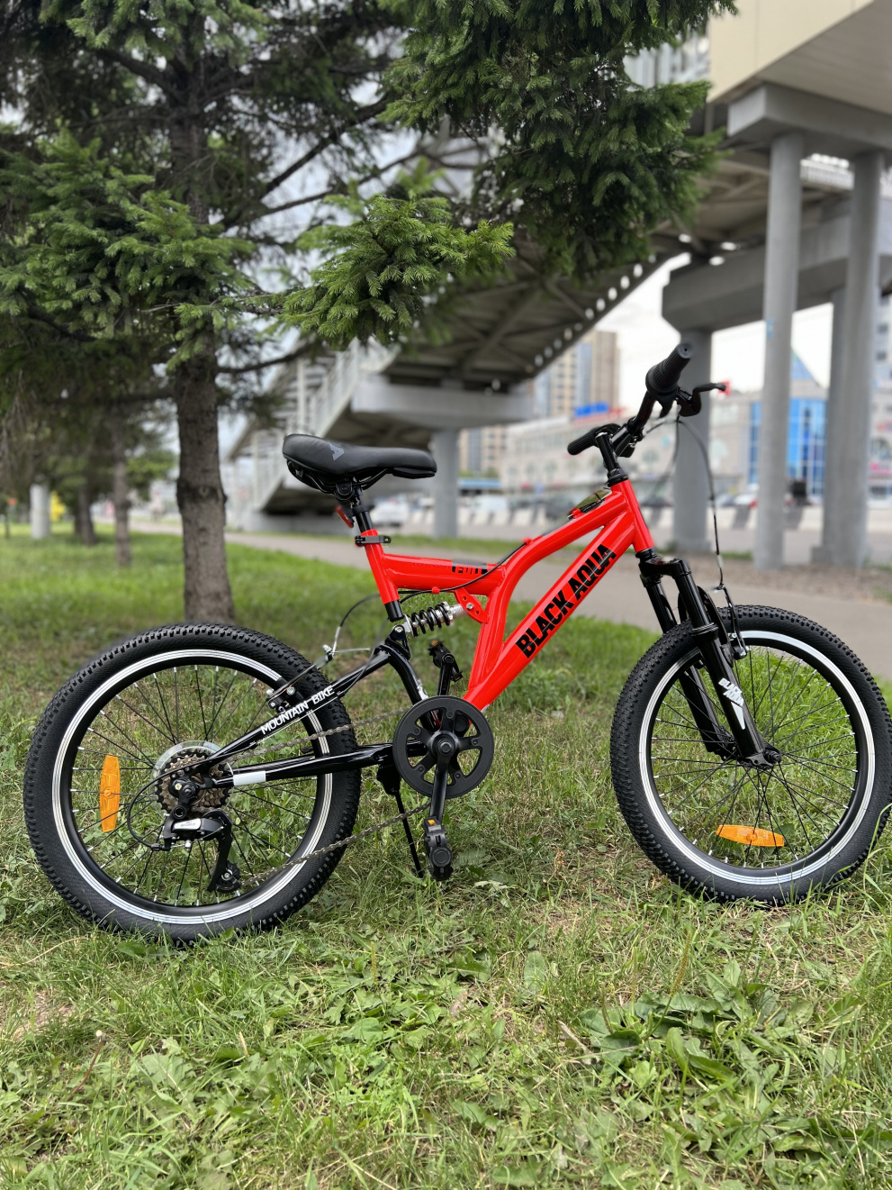 Велосипед Black Aqua Mount V 20" (красно-чёрный)